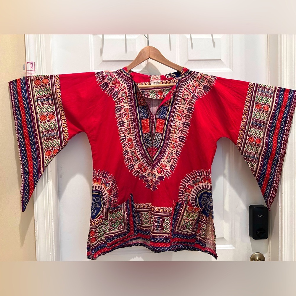 Vintage Red Dashiki Top Rare find!